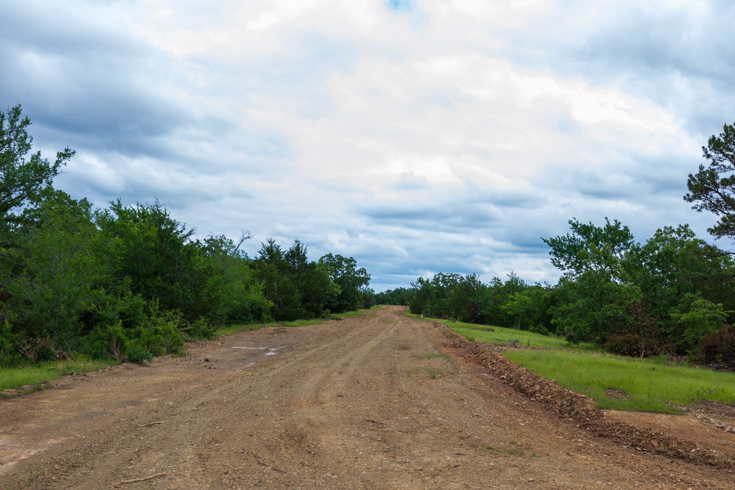 Falcon Crest Tract 30 photo 1