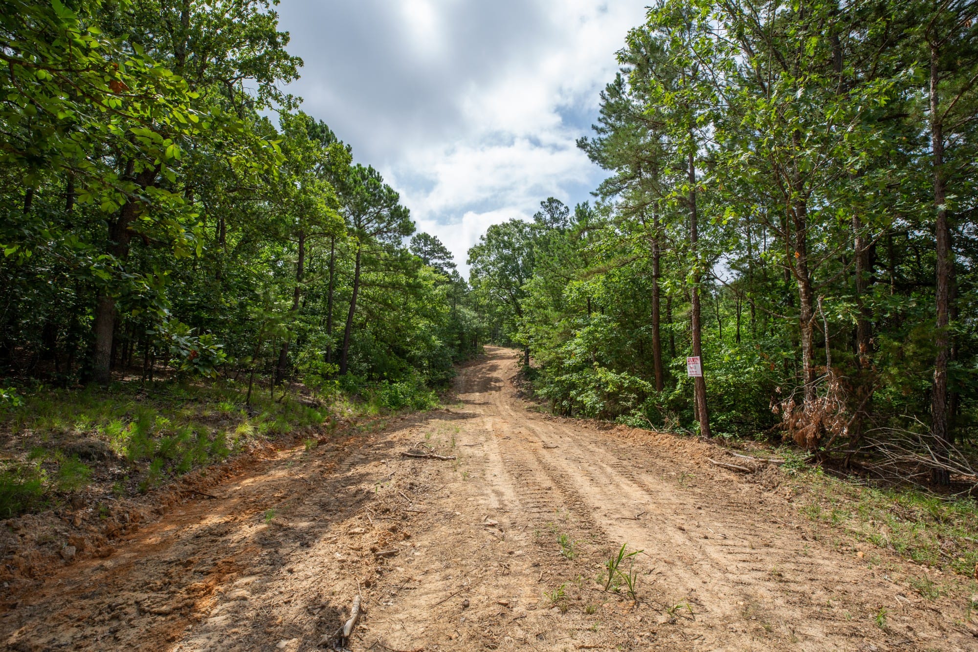 Eagle’s Nest Tract 37 photo 1