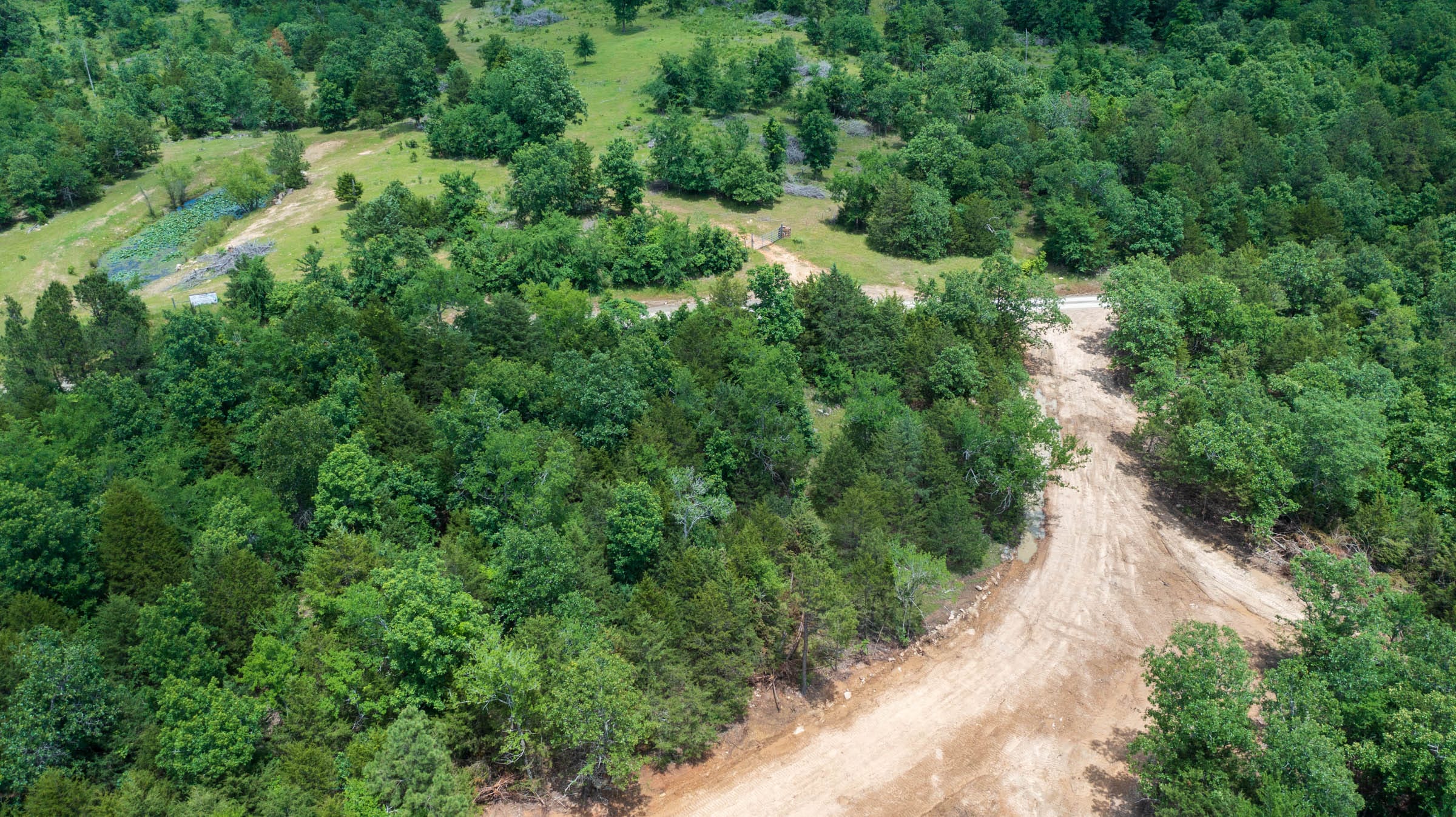 Falcon Crest Tract 32 photo 27