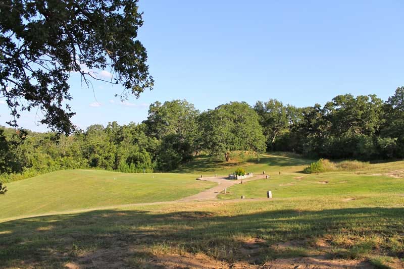 Tahitian Village Tract 673 photo 3