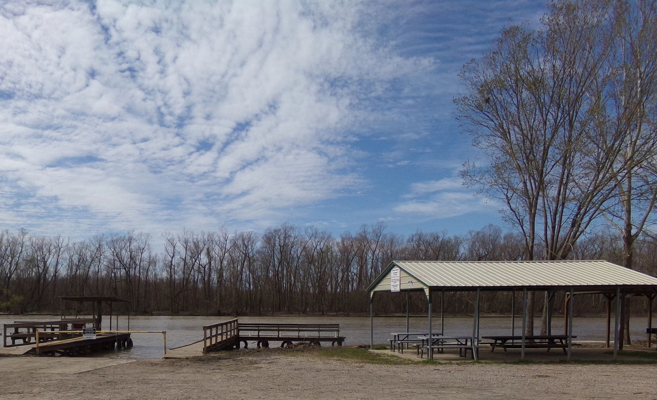 Lakeside Village II photo 3