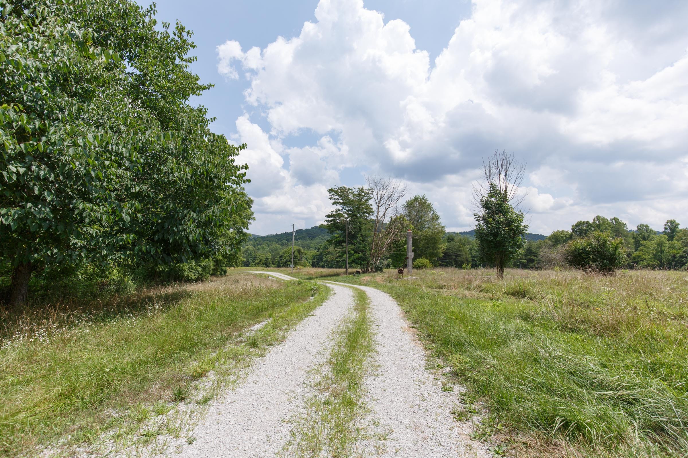 Rolling Hills Tract 5 photo 2