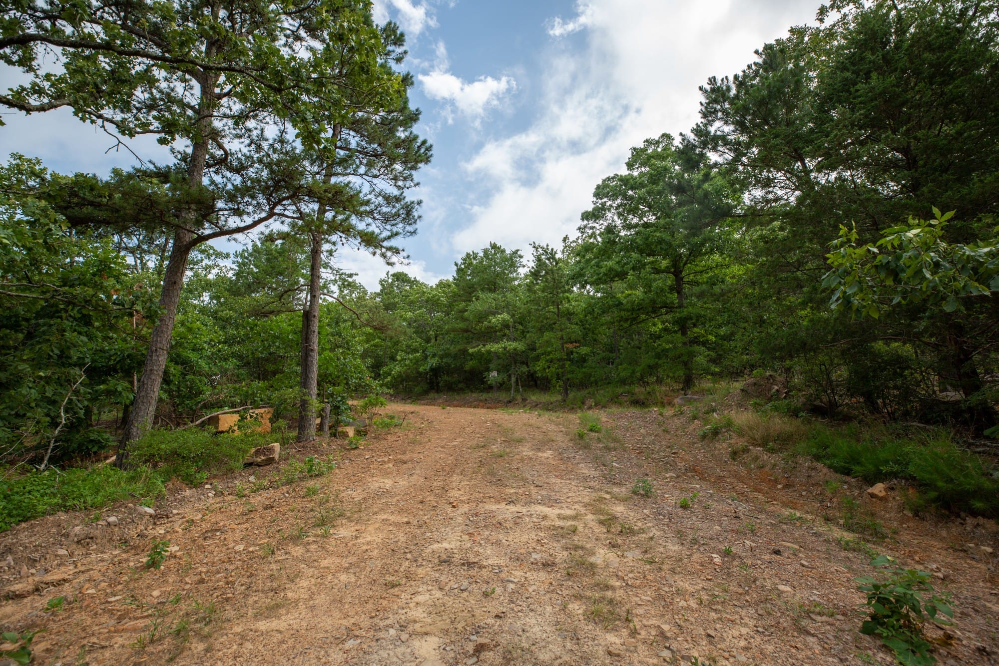 Eagle’s Nest Tract 40 photo 1