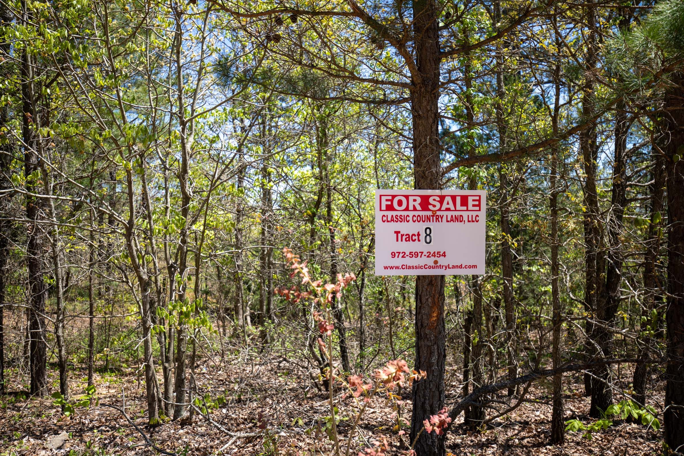 Eagle’s Nest Tract 8 photo 1